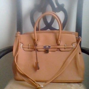 HANDBAG